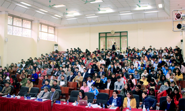 Toàn cảnh hội thảo phiên toàn thể